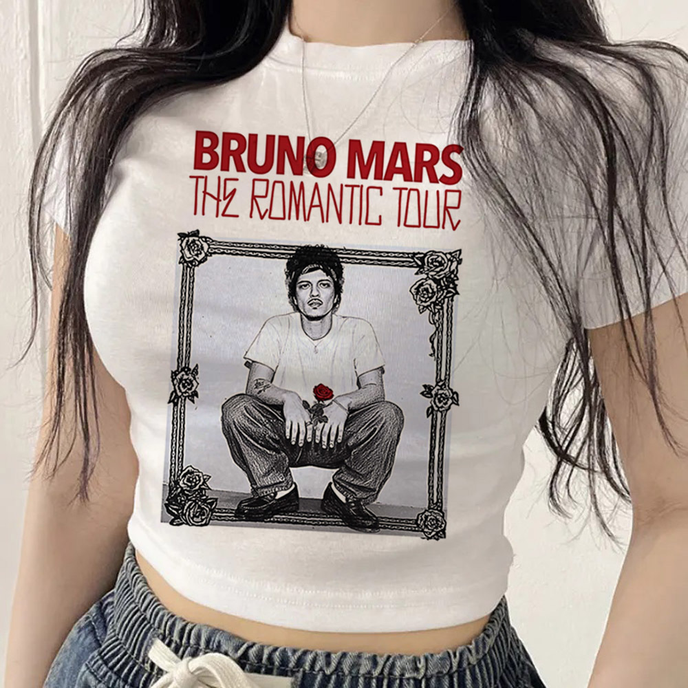 Summer Clothing Teens - Bruno Mars crop top, scena z