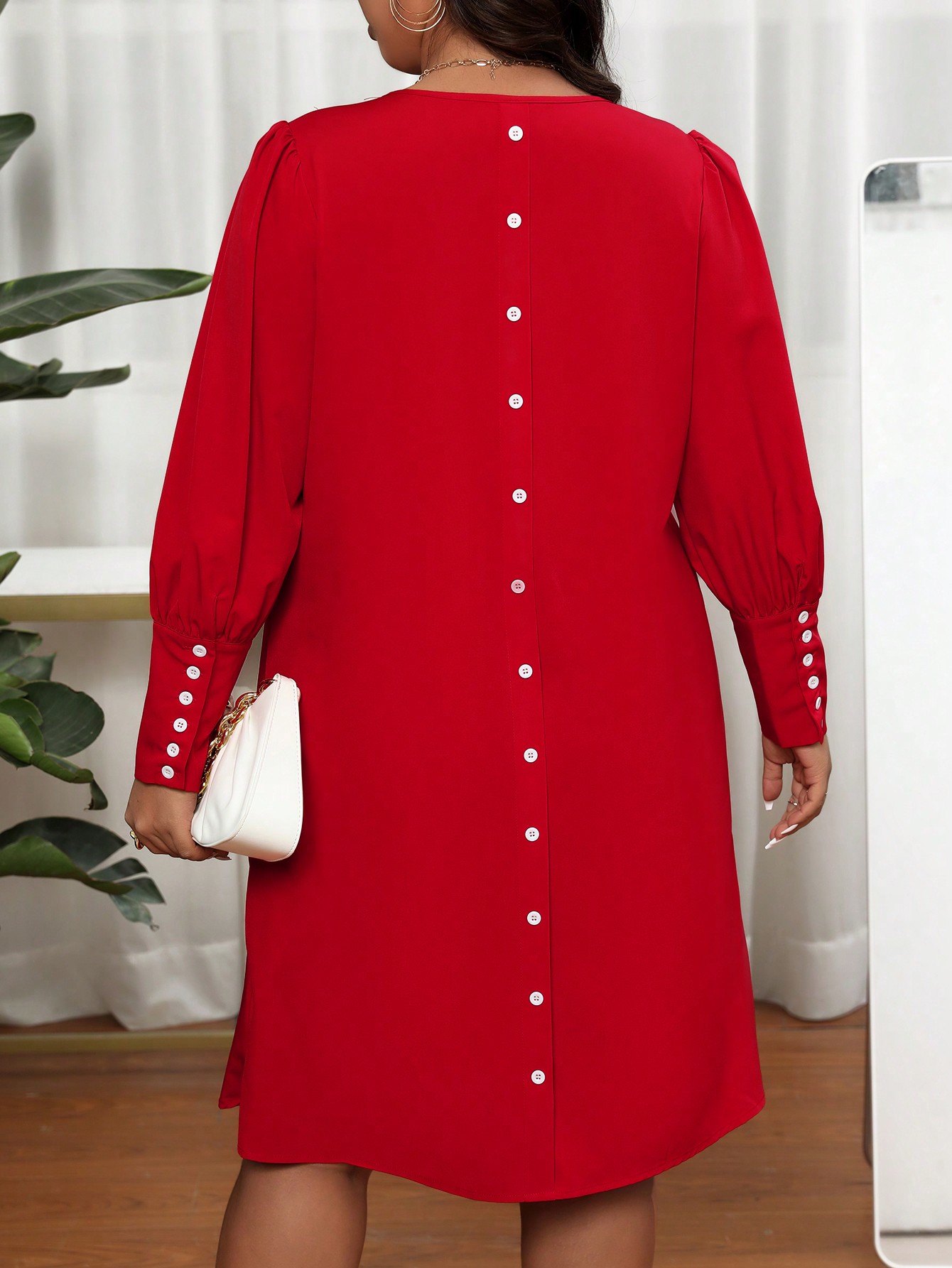 Summer Clothing Colors - Sukienka damska plus size z dekoltem